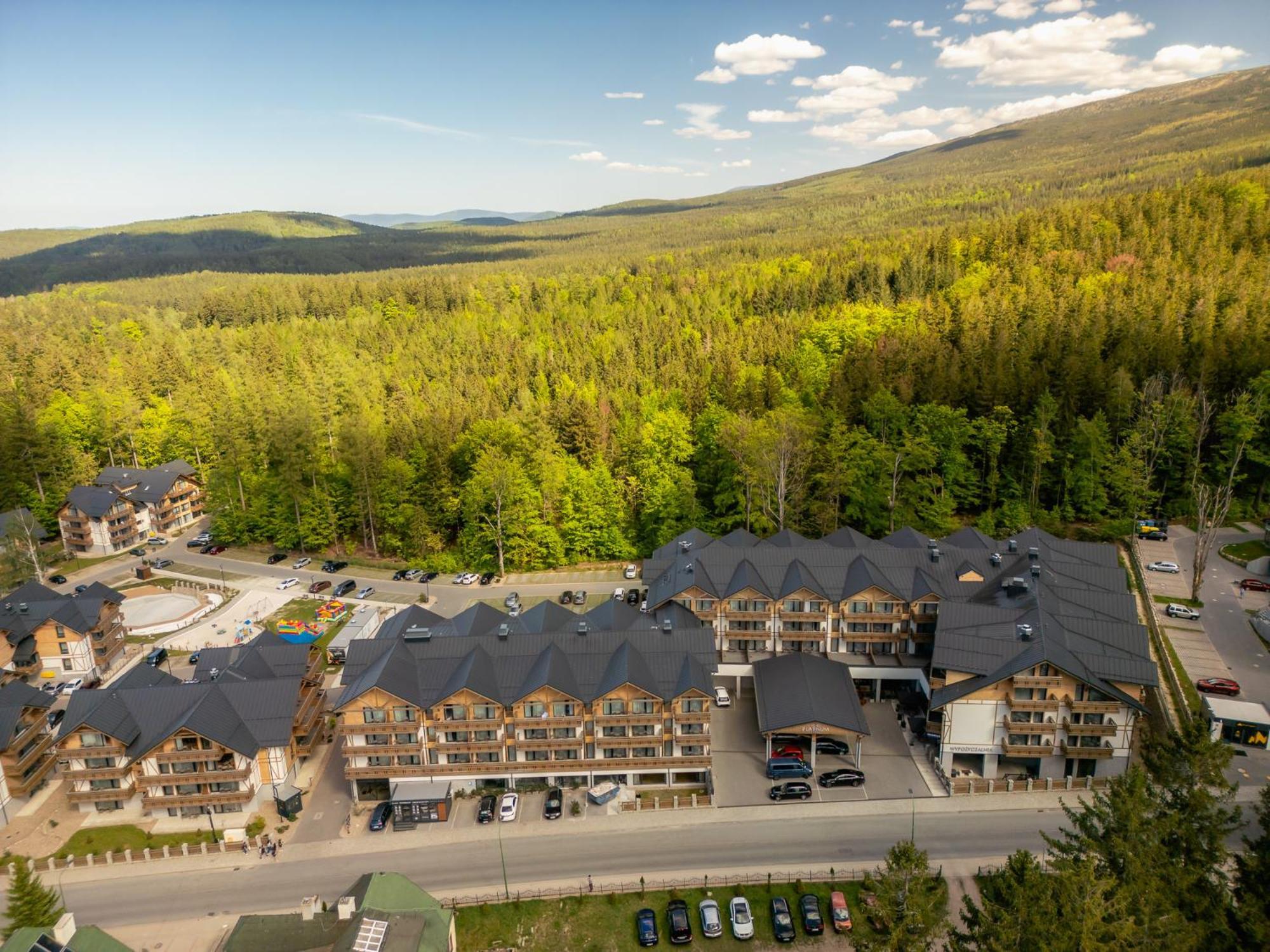 Platinum Mountain Hotel&Spa Szklarska Poręba Kültér fotó Aerial view